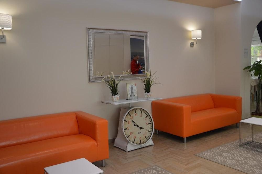 Hotel Pierre Riccione Exterior photo